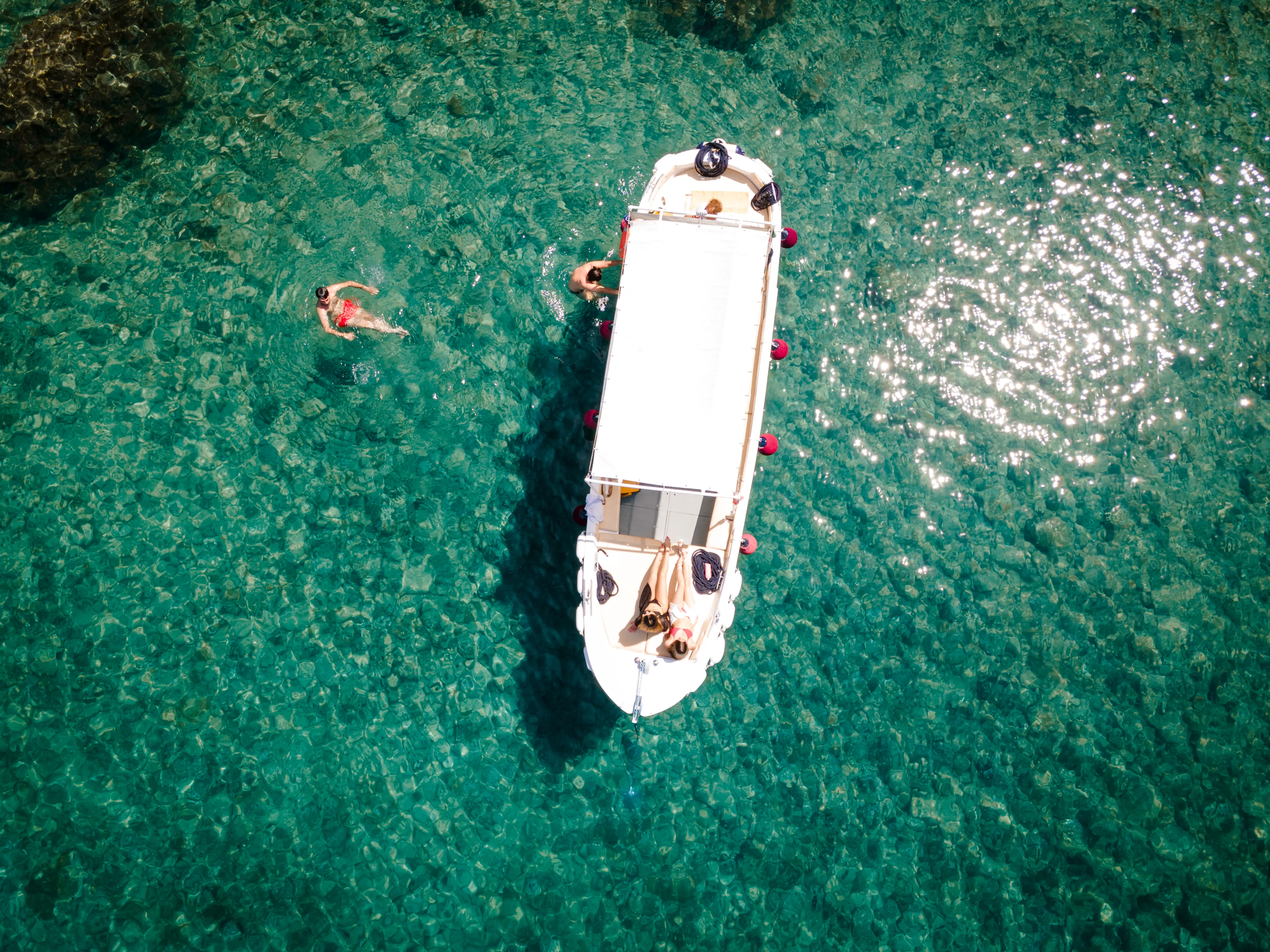 4-hour boat tour
